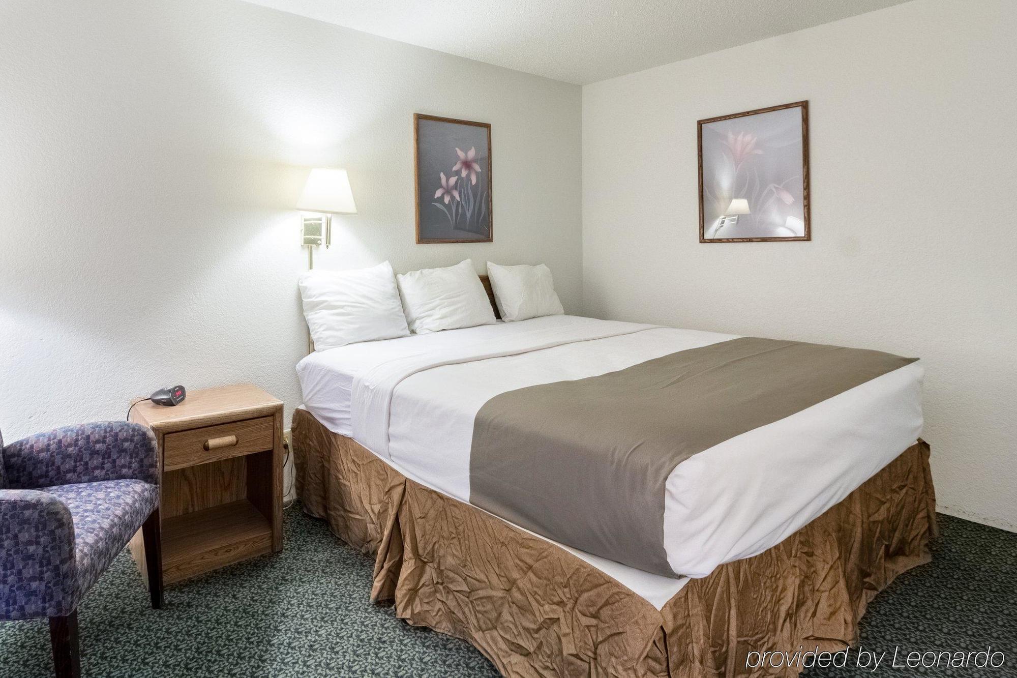 Harmony Inn New Ulm Bagian luar foto