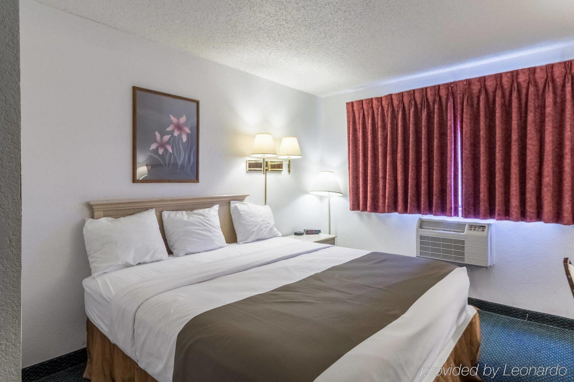 Harmony Inn New Ulm Bagian luar foto